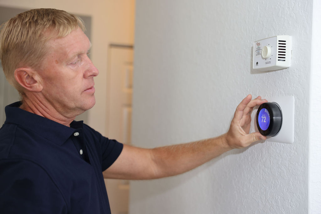 Smart thermostat setup Nest Ecobee Honeywell Naples, FL